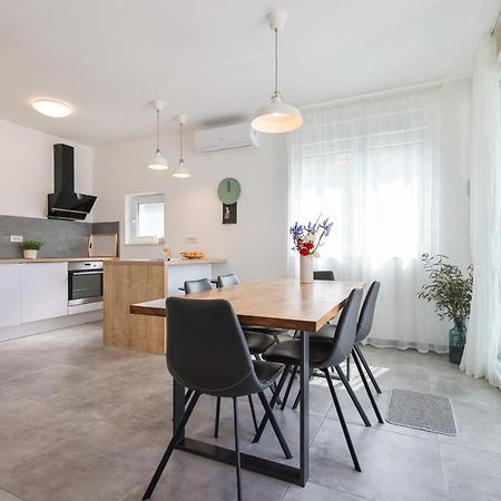 Karma 52 Villa Zadar Eksteriør billede